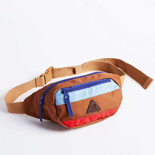 ������� ����� �� ���� Adventure Division Travel Lite