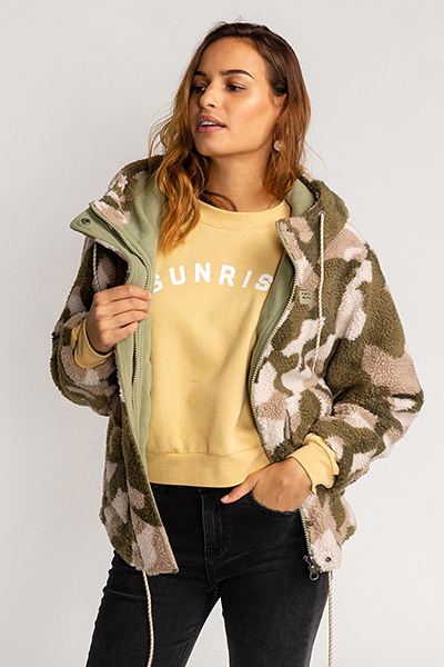 ������� ������ �� ����� Adventure Division Hiking Lover