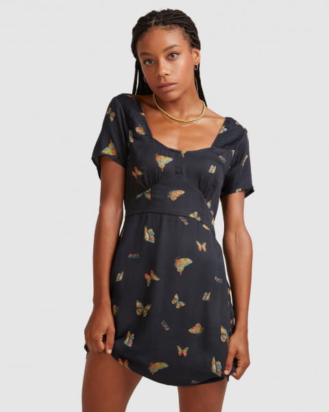 ������� ������ Melissa Grisancich Flutter Fenced