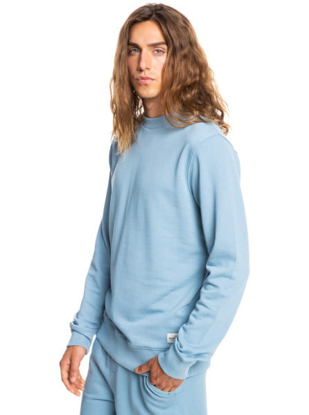 .//,   /  Essentials