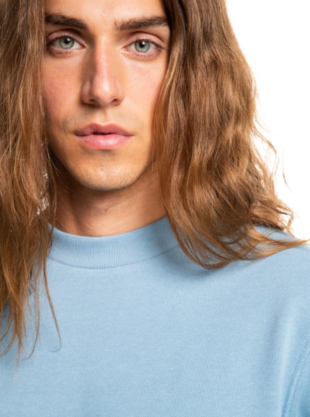 .//,   /  Essentials