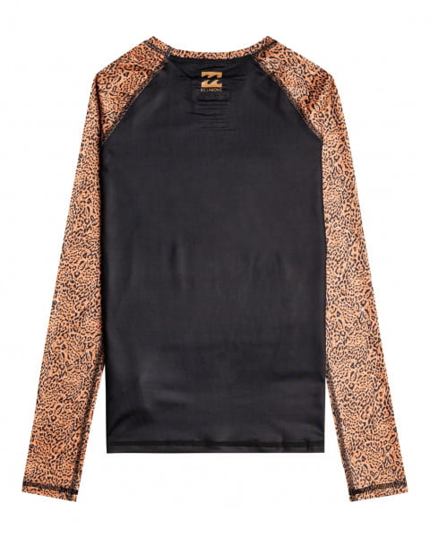 ������� ������� UPF 50 � �������� �������� Swim