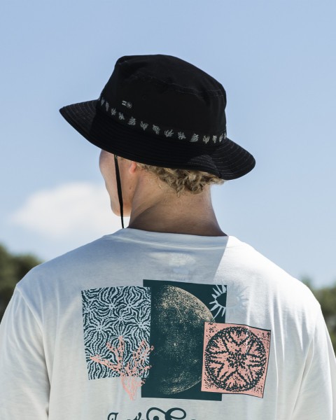 ������� ������ Coral Gardeners Restore