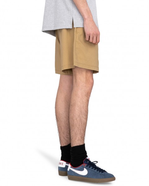 .///   Chillin Lo Tide 17"