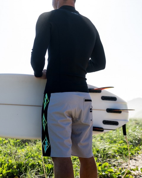 ������� ��������� D Bah Airlite 19"