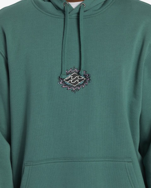 .//,   /  Sands Pullover