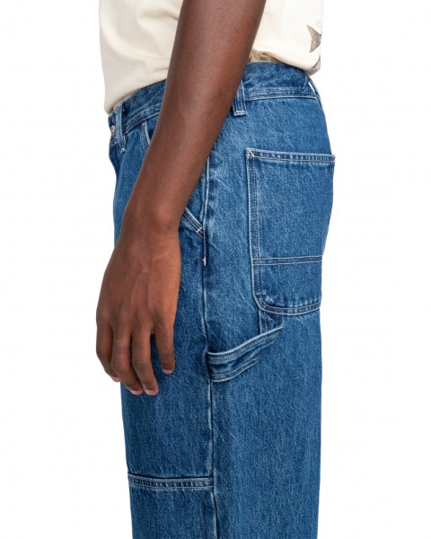 .///   Smokey Bear x Carpenter