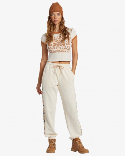 SURF ADVENTURE  (WCP)