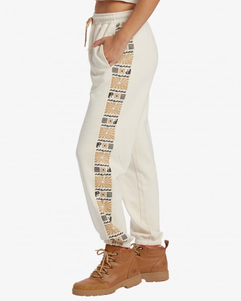 .///    Surf Adventure