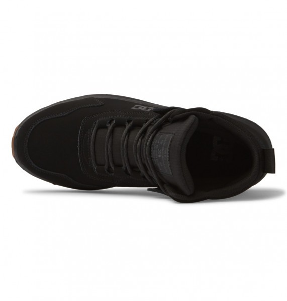 .//   /    Mutiny WR