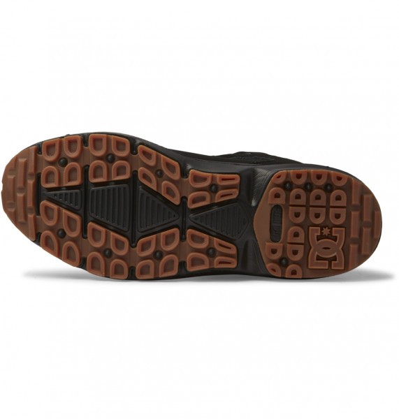 .//   /    Mutiny WR