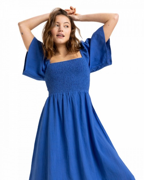 .//  /  Isla Morning