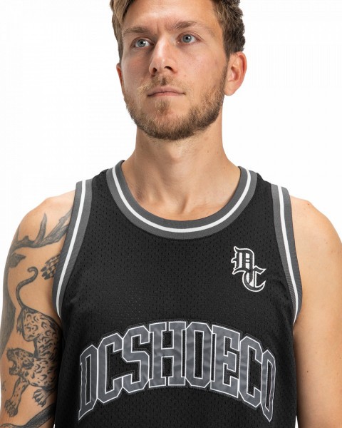 .//,   /  Hoops Jersey