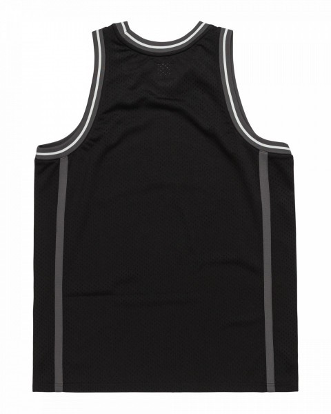 .//,   /  Hoops Jersey