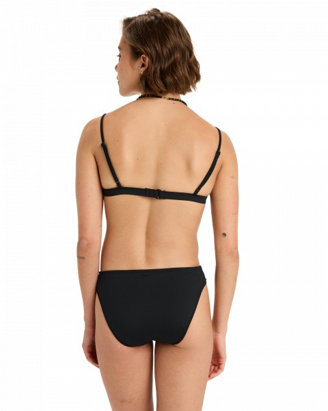 ./ //   Beach Classics Hipster