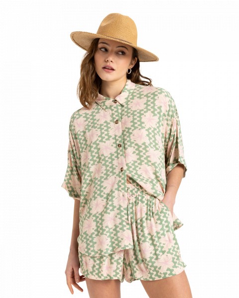 ������� beach nostalgia