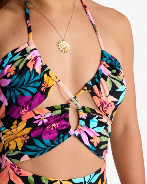 ./ //    Sol Searcher One Piece