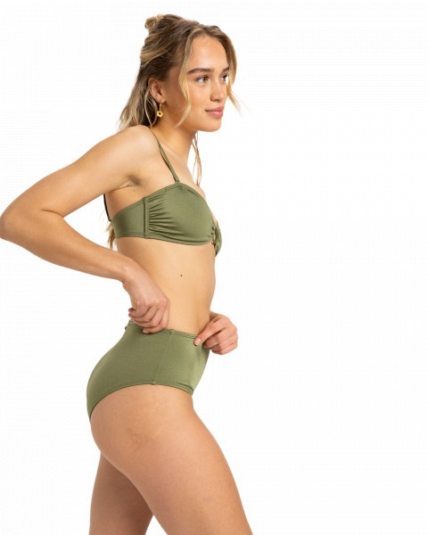 ./ //   Brilho Hipster