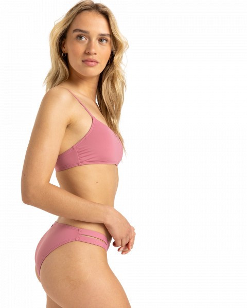 ./ //   Beach Classics Bralette