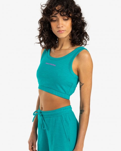 .//  /- -  Sporty Tank