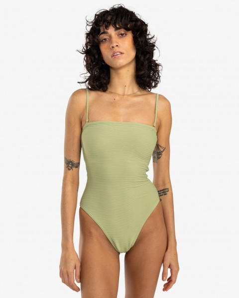  tanlines tully one piece