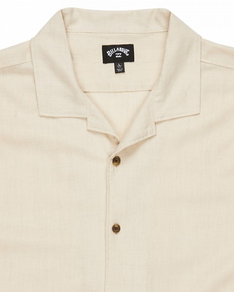 .///  Vacay Solid SS