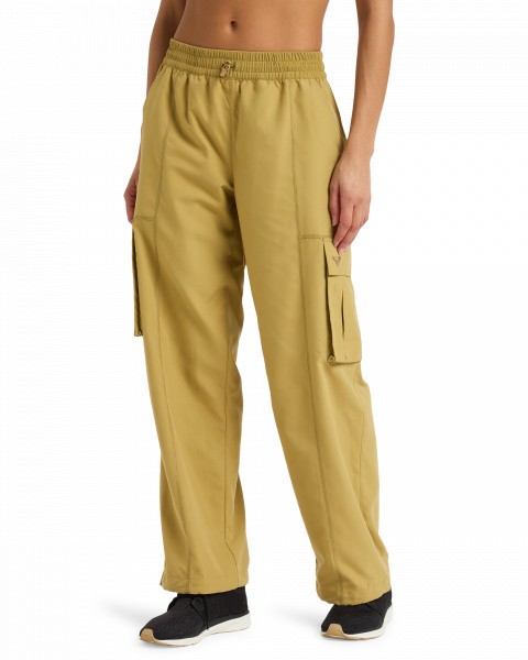 BOUNDLESS SPIRIT PANTS