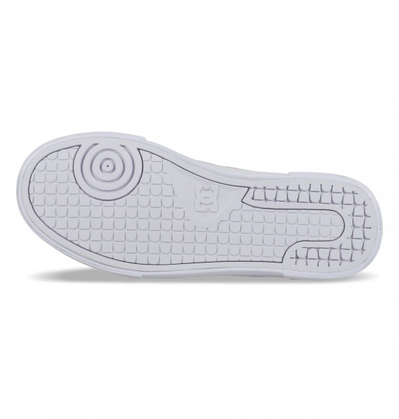 .//  /   CHELSEA PLATFORM