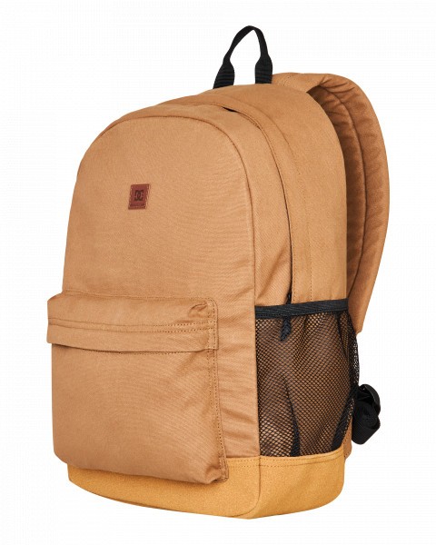 .//  /  Backsider Canvas