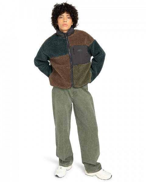 .// /     Oak Sherpa