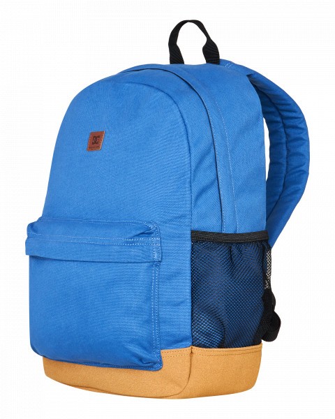 .//  /  Backsider Canvas