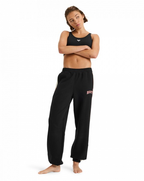 ESSENTIAL ENERGY JOGGER