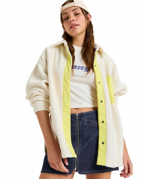 .//  /    CHLOE KIM POLAR SHACKET