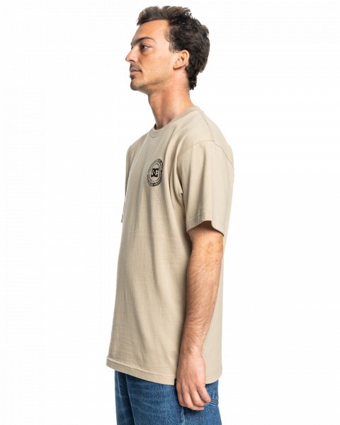 .//,   /  DC Corpo FB