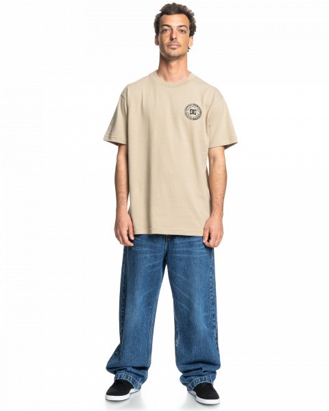 .//,   /  DC Corpo FB