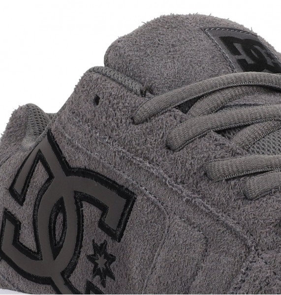 .//  /   DC SHOES NET SE 002A