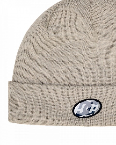 .// /  ON THE BUBBLE BEANIE