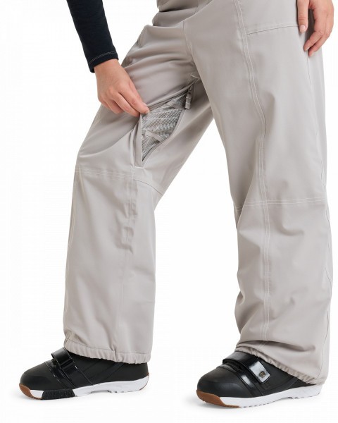 .// /    CHLOE KIM PT