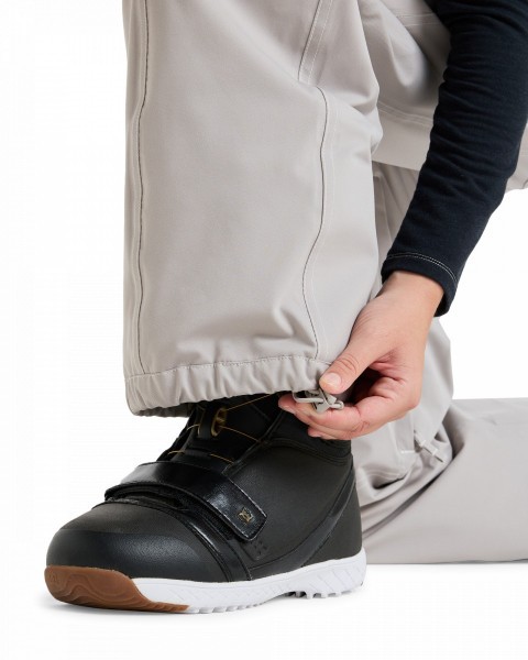 .// /    CHLOE KIM PT