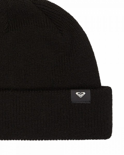 .// /  FOLKER BEANIE