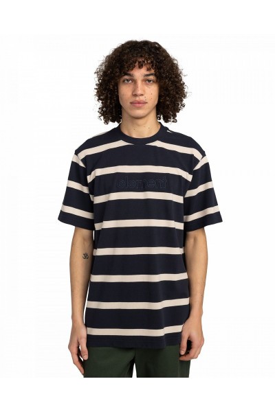 �������� YACHT CLUB SS
