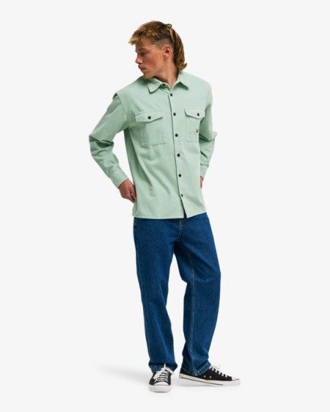 ������-�������