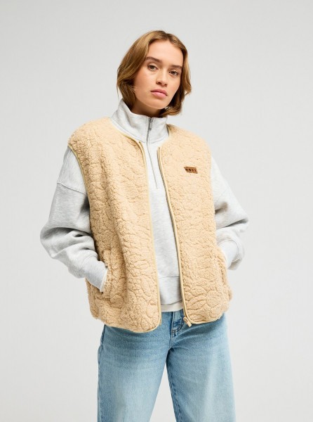 BEST TOWN VEST
