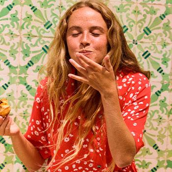 Roxy Surfing Horizons